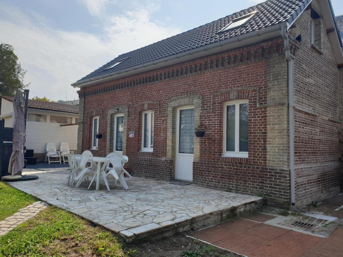 "L'Etape Normande" Gite 70M2 Terrasse Terrain Clos 500 M2 3 Voitures Villa Grand-Couronne Ngoại thất bức ảnh